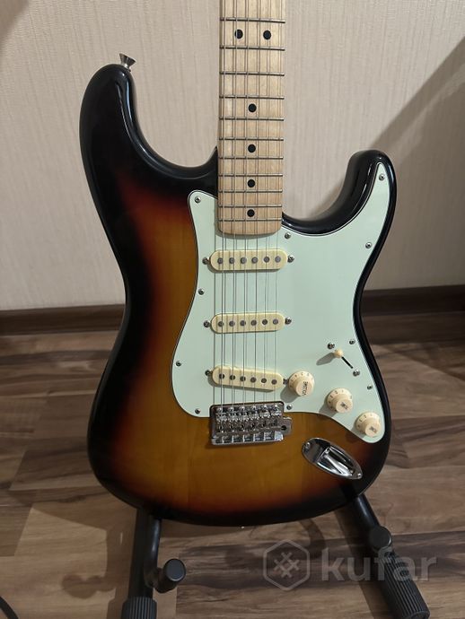Fender Stratocaster, Japan — фото 2