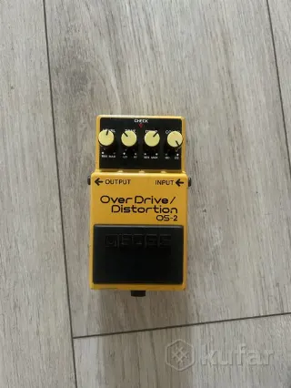 Педаль перегруза для гитары BOSS OS-2