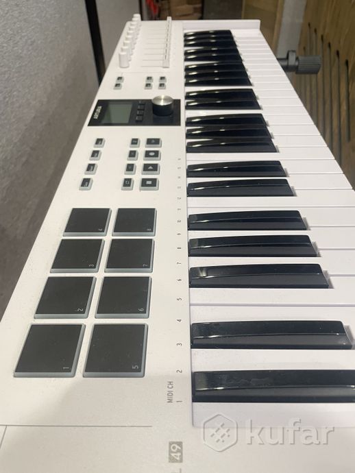 Arturia keylab essential 49 mk3 — фото 3