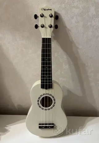 Укулеле Veston