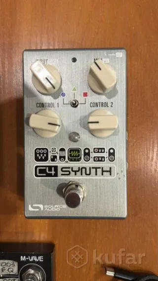 Source-Audio C4 Bass synth