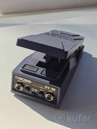 Педаль экспрессии BOSS EV-30