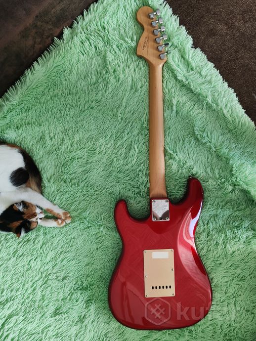 Электрогитара Fender Squier Affinity — фото 2