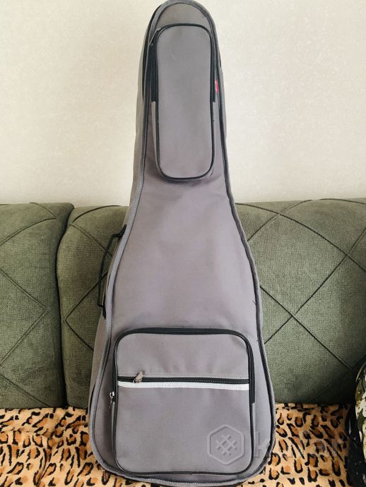 Классическая гитара Yamaha C40 Чехол и подставка — фото 5