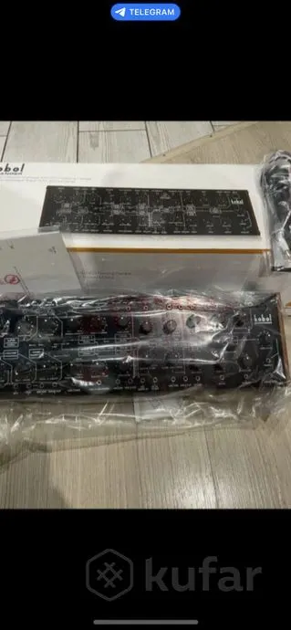 Аналоговый синтезатор Behringer Kobol
