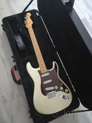 2014 Fender American Deluxe Stratocaster 60th anni