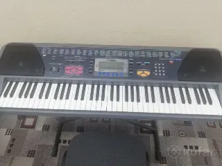 Синтезатор