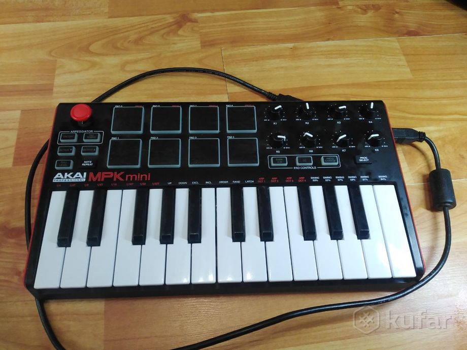MIDI-клавиатура Akai MPK Mini — фото 2