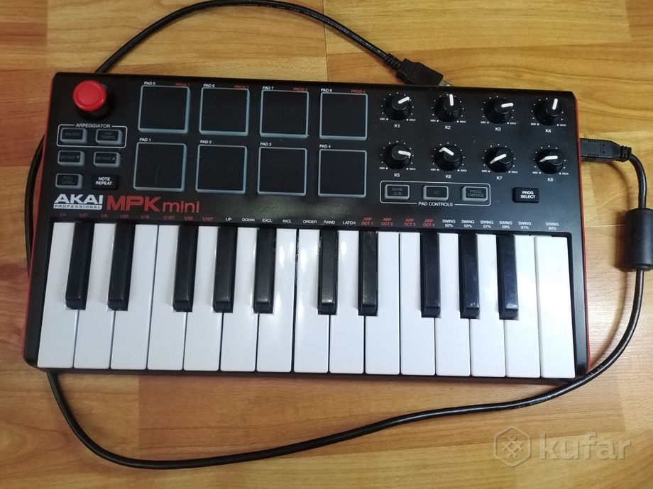 MIDI-клавиатура Akai MPK Mini — фото 4