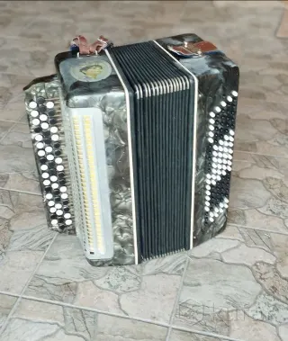 Раритетный Баян