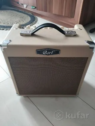 Комбоусилитель Cort CM15R
