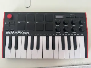 Midi клавиатура AKAI MPK mini mk3