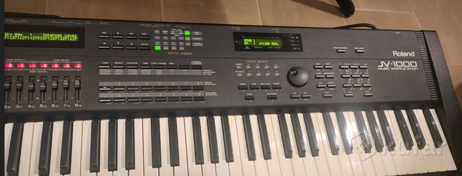 Roland jv1000