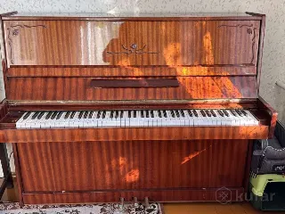 Фортепиано ,б/у.