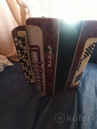Баян