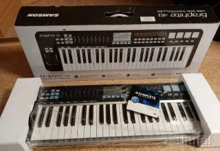 Professional MIDI-клавиатура Samson Graphite 49