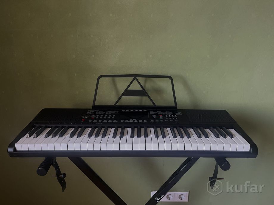 Синтезатор Jonson