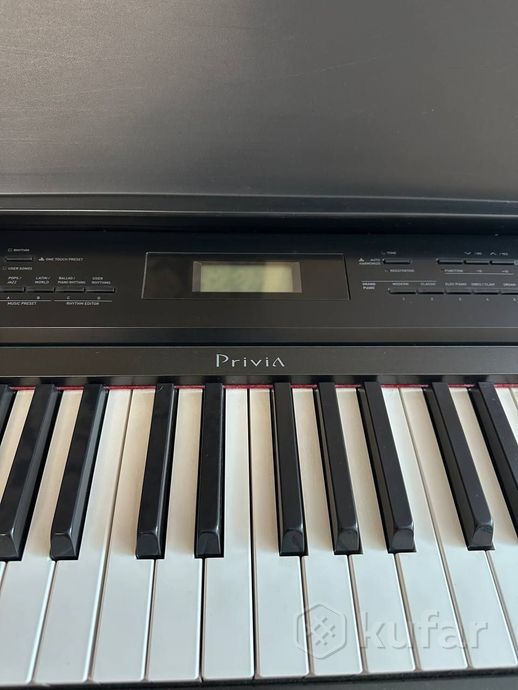 Цифровое пианино Casio — фото 2
