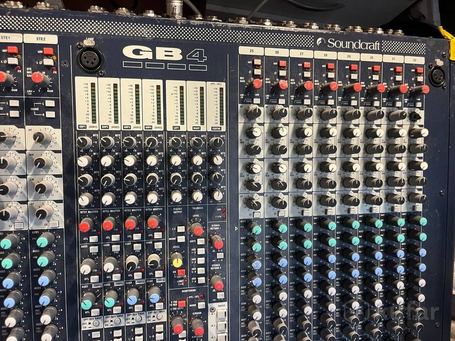 Концертный микшерный пульт Soundcraft GB4 — фото 2
