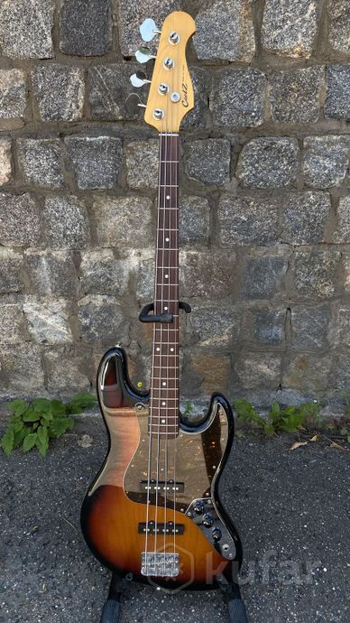 Coolz Jazz Bass ZJB 1R Japan — фото 3