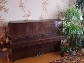 Фортепиано Петроф