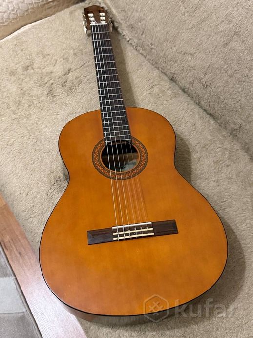 Классическая гитара Yamaha c40 — фото 3