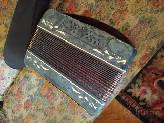 Баян/аккордеон б/у