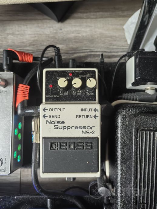 Boss NS-2 noise suppressor