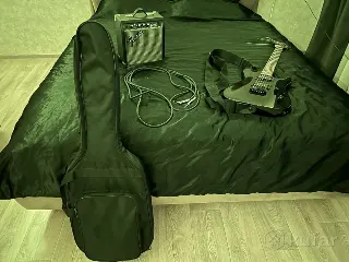 Электрогитара Cort с комбоусилителем