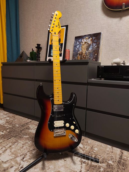 Palker studio Stratocaster обмен на бас — фото 1