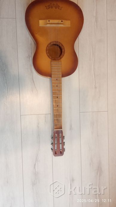 Шестиструнная гитара времени СССР — фото 5