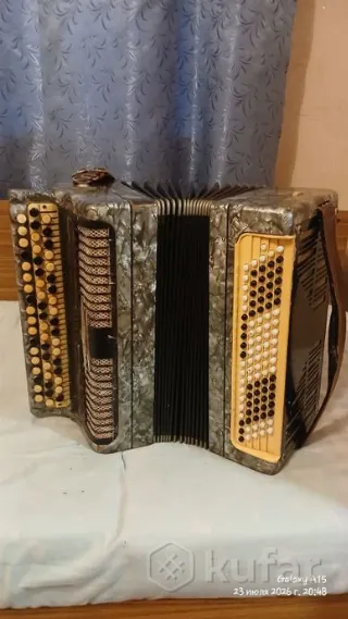 Баян