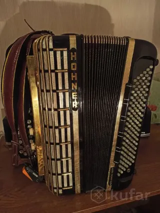 Баян Hohner