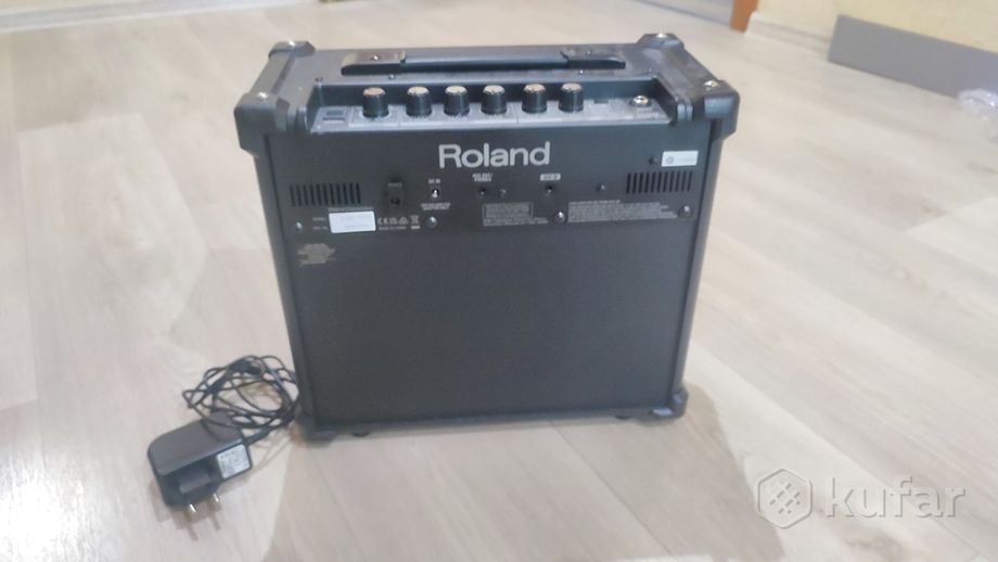 Гитарный усилитель Roland CUBE-10GX — фото 4