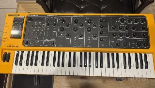 Синтезатор цифровой Studiologic Sledge 2
