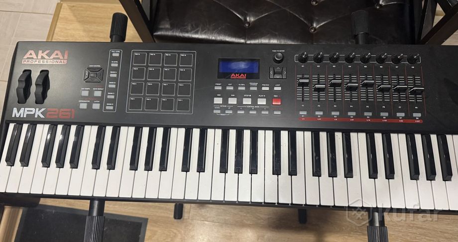 AKAI PRO MPK261 USB — фото 1