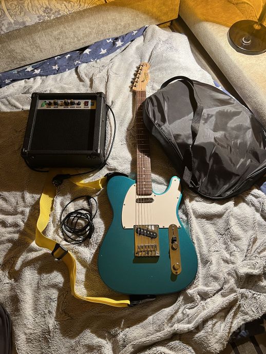 Squier Telecaster Affinity + комплект — фото 1