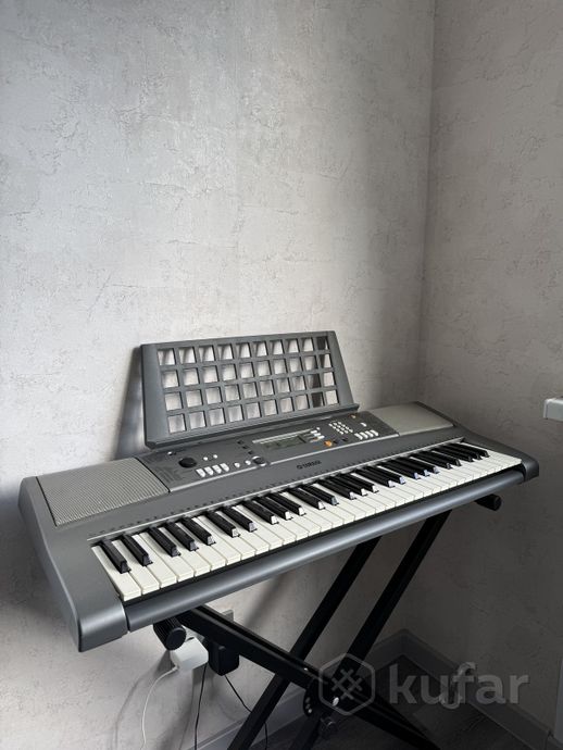 Синтезатор Yamaha PSR-R300 — фото 1