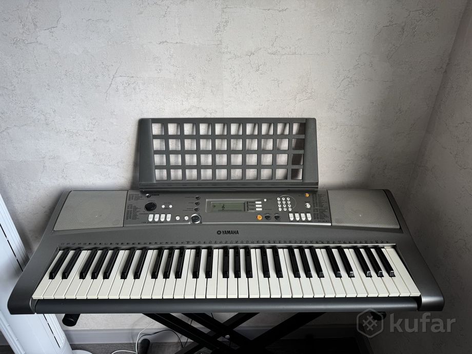 Синтезатор Yamaha PSR-R300 — фото 2