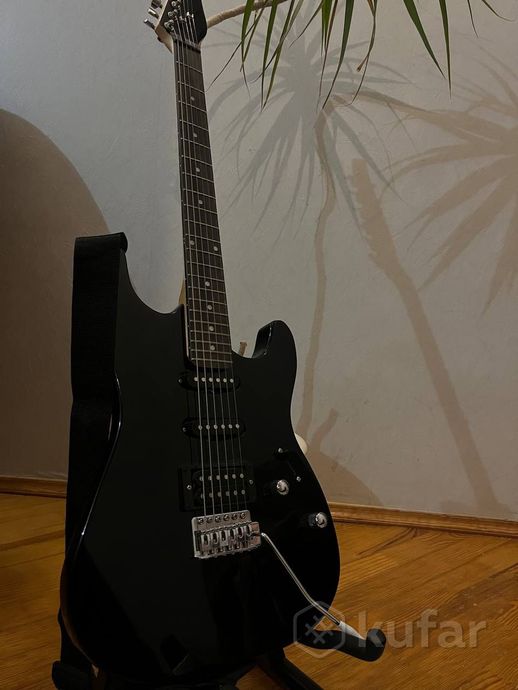 Электрогитара Stratocaster ОПИСАНИЕ