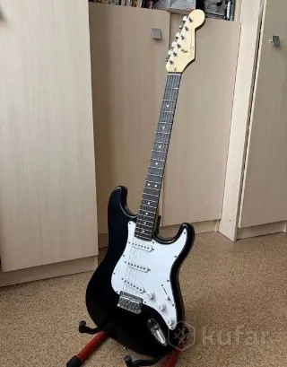 Электрогитара Fender Squier MM Stratocaster Black