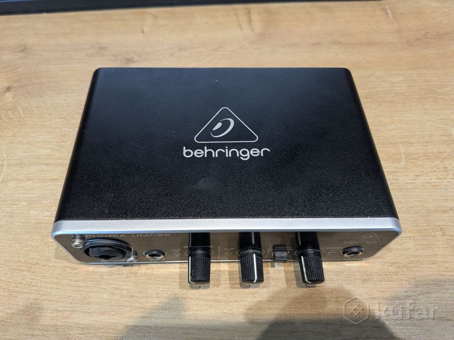 Звуковая карта Behringer UMC22 — фото 2