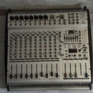 Микшер Behringer Europower Pmh3000