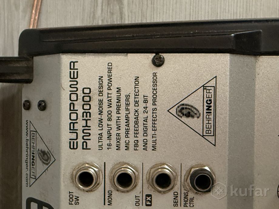 Микшер Behringer Europower Pmh3000 — фото 4