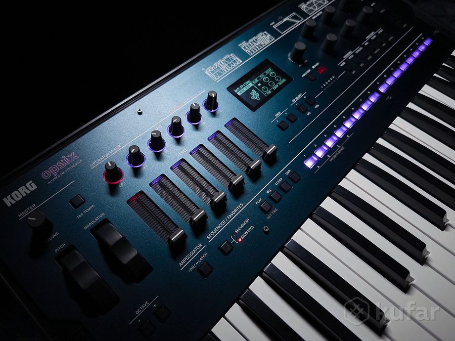 Korg Opsix с кейсом UDG — фото 6