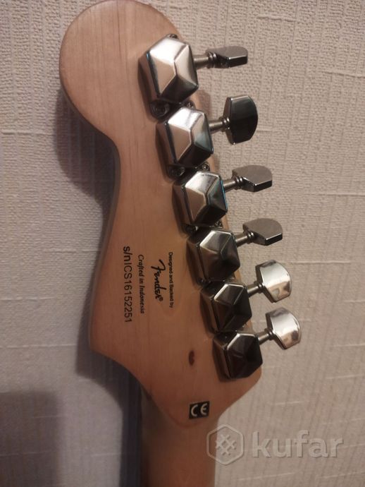 Электрогитара Fender Squier Bullet Stratocaster — фото 4