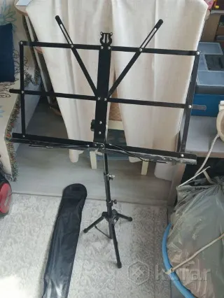 Пюпитр / подставка для нот