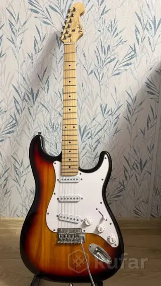 Электрогитара Fender Stratocaster