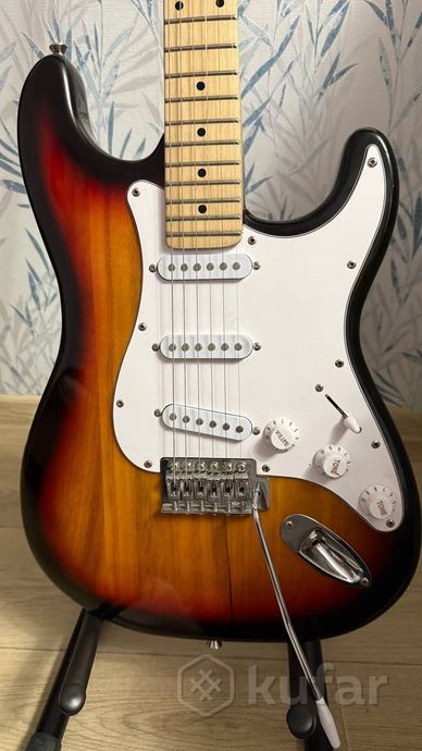 Электрогитара Fender Stratocaster — фото 2
