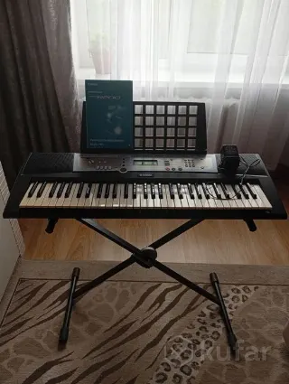 Синтезатор ''Yamaha''